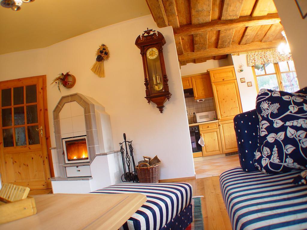 Mosthaeusl Wernstein am Inn Kamer foto