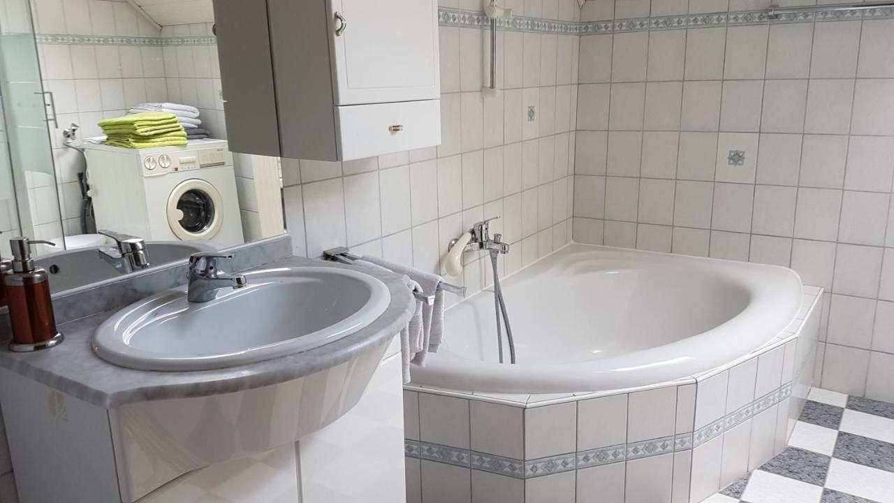 Mosthaeusl Wernstein am Inn Buitenkant foto